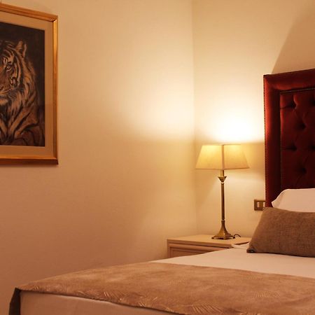 Villamara Luxury Rooms Λα Σπέτσια Εξωτερικό φωτογραφία